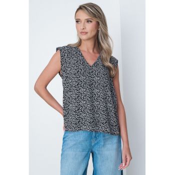 Bluza cu model si decolteu in V