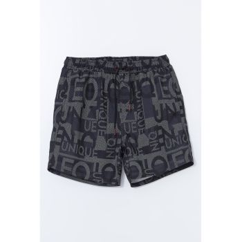 Pantaloni scurti de baie cu imprimeu text