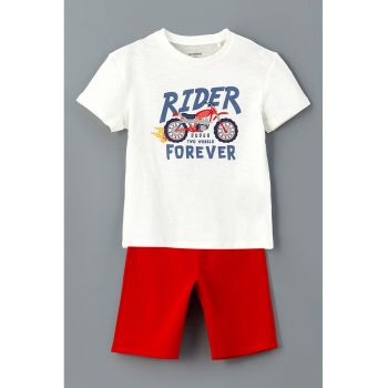 Set de tricou si pantaloni scurti - 2 piese