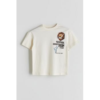 Tricou cu imprimeu grafic pe partea din spate si decolteu la baza gatului