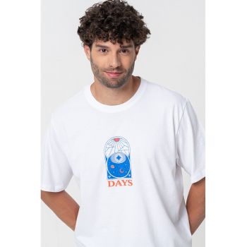 Tricou lejer cu imprimeu pe spate