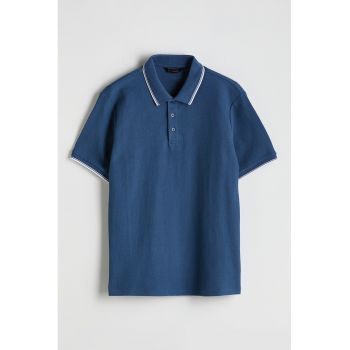Tricou regular fit cu guler polo