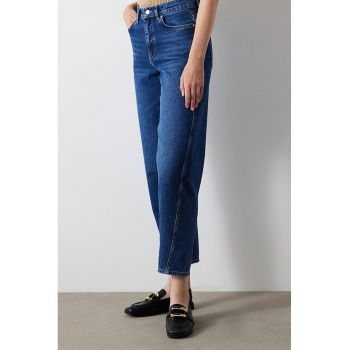 Blugi crop cu talie inalta