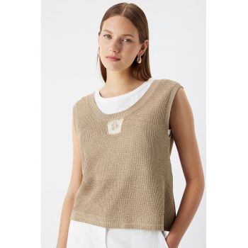 Bluza tricotata fara maneci cu model 2 in 1