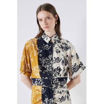 Camasa crop cu model colorblock si imprimeu floral