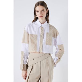 Camasa crop lejera cu model colorblock