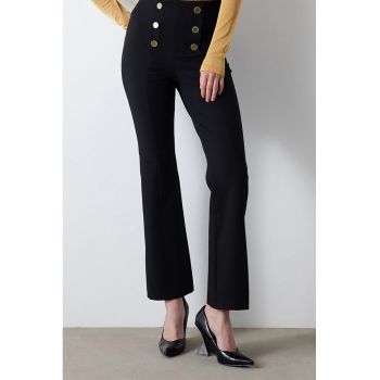 Pantaloni cu nasturi decorativi