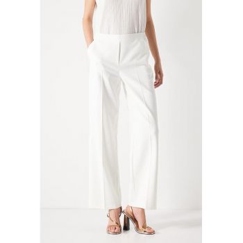 Pantaloni drepti cu pensa