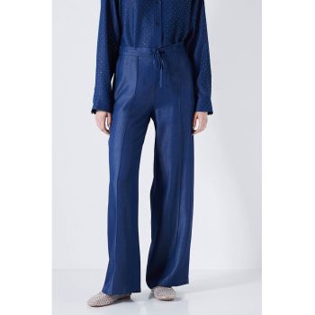 Pantaloni drepti cu snur de ajustare in talie
