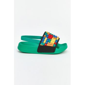 Papuci cu model grafic