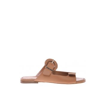 Papuci de piele