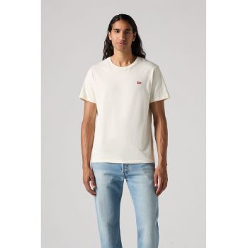 Tricou cu decolteu la baza gatului
