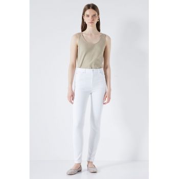 Blugi slim fit