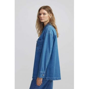 Camasa din denim cu buzunare pe piept
