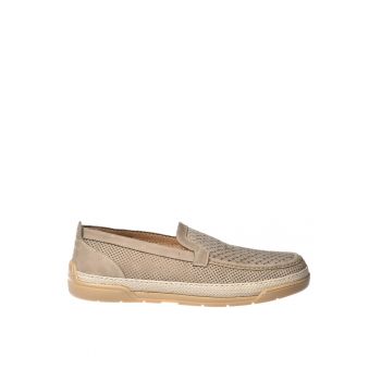 Mocasini din piele nabuc cu design perforat