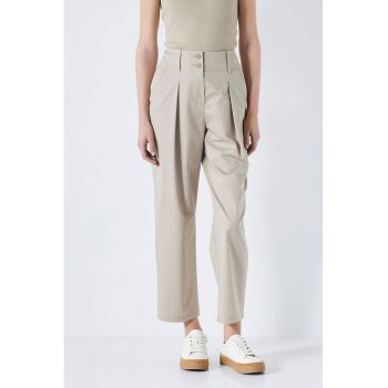Pantaloni crop cu pliuri