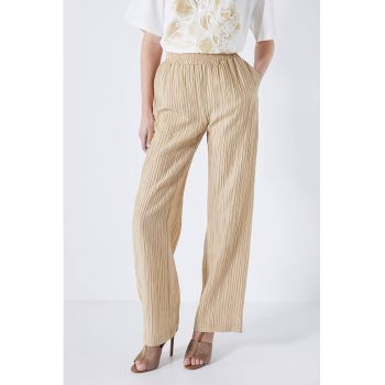 Pantaloni cu pliuri - din amestec de lyocell