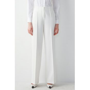 Pantaloni eleganti cu talie inalta si pensa