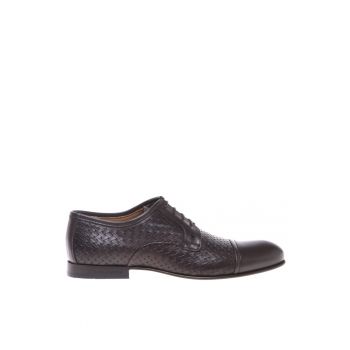 Pantofi din piele cu sireturi si model tesut