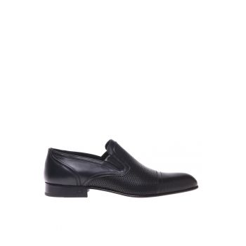 Pantofi loafer din piele cu design perforat
