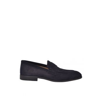 Pantofi loafer din piele intoarsa cu aspect perforat