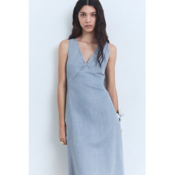 Rochie din denim cu decolteu in V - Albastru pastel - ieftina