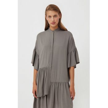 Rochie lejera si asimetrica