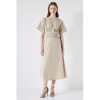 Rochie midi evazata
