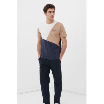 Tricou din bumbac cu model colorblock