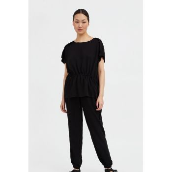 Tricou lejer cu snur de ajustare