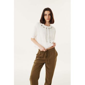 Bluza crop cu decupaje metalice