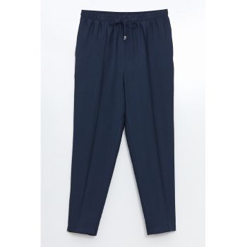 Pantaloni crop cu snur de ajustare in talie