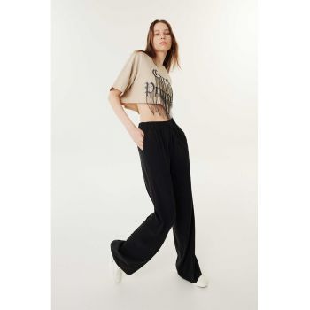 Pantaloni din lyocell cu croiala ampla
