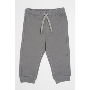 Pantaloni sport cu snur in talie