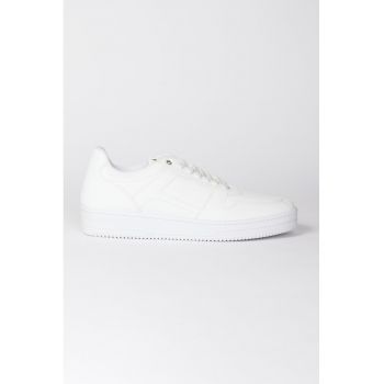 Pantofi sport de piele ecologica cu segment perforat