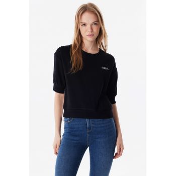 Pulover cu model in doua tonuri si maneci scurte