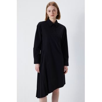Rochie-camasa asimetrica