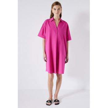 Rochie-camasa mini cu guler ascutit