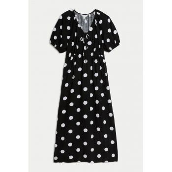 Rochie cu decolteu in V si model cu buline