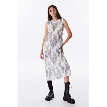 Rochie midi cu decolteu la baza gatului