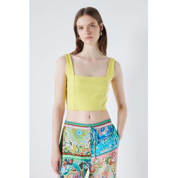 Top crop cu decolteu patrat