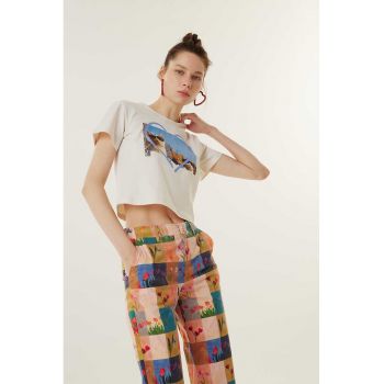 Tricou crop cu imprimeu