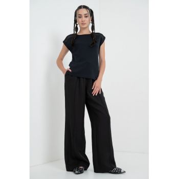 Tricou din bumbac cu insertii din dantela