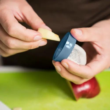 Dispozitiv de hranire pentru bebelusi Nuvita Flavorillo Sage Green