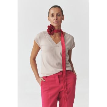 Bluza cu maneci scurte si decolteu in V