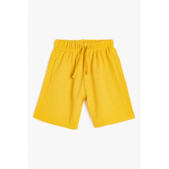 Pantaloni scurti din amestec de bumbac cu model uni