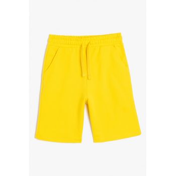 Pantaloni scurti uni cu buzunare laterale