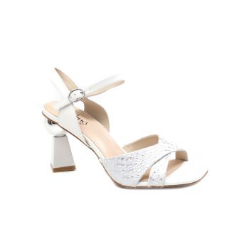 Sandale dama 25 016 01