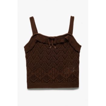 Top crop cu decolteu patrat