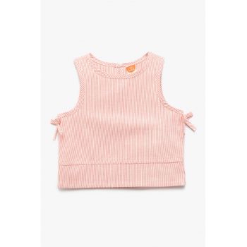 Top crop cu dungi